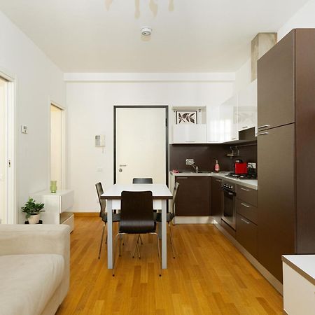 Via Milano Apartment Triest Exterior foto